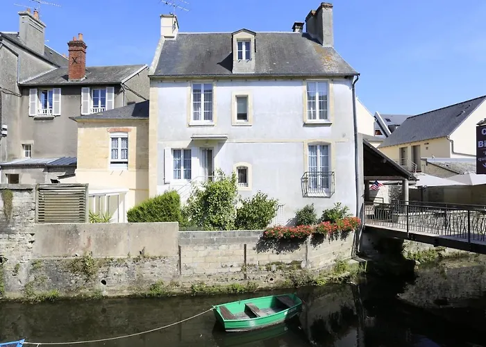 La Maison Au Bord De L Aure *